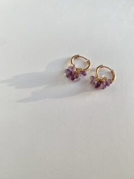 Kreolenn Ohrschmuck mit Saphiren aus Rotgold 750 von Vera Sigrist Seefeld Zürich 